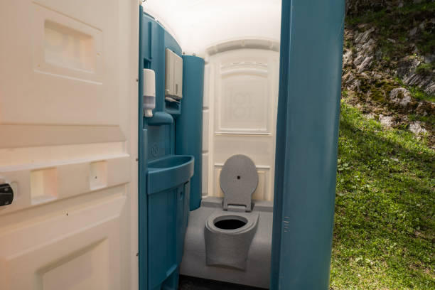 Best Portable restroom trailer rental  in Las Flores, CA